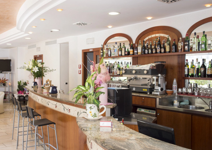 media.SlideBar-01-Hotel-Silvia-Misano